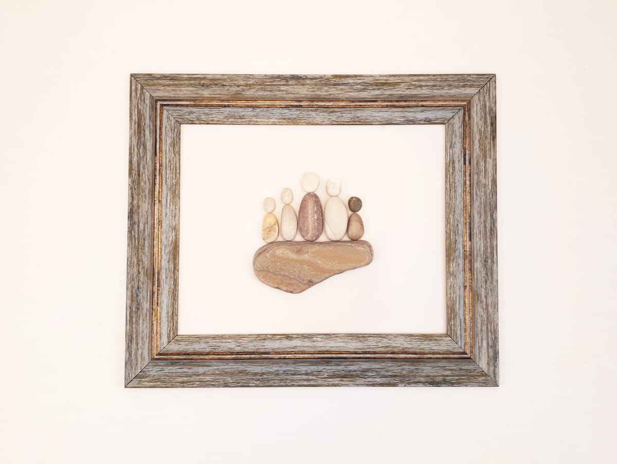 Beach Pebble Frame with Family of five in vintage brown copper color frame.